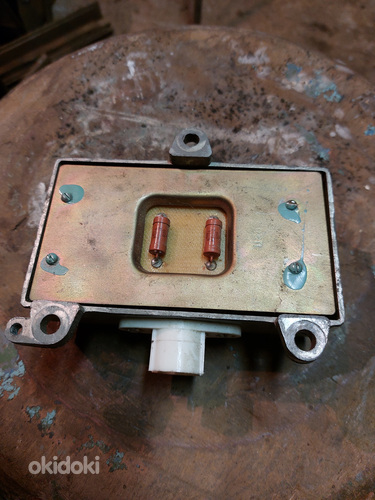 Müüa releeregulaator RR-350