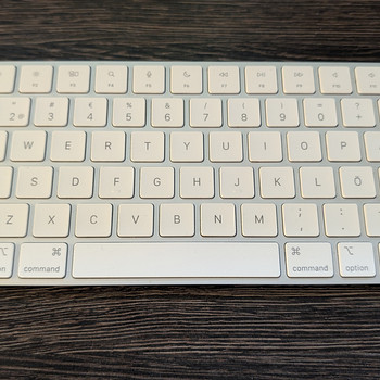 Magic Keyboard с Touch ID