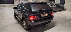 М/в BMW X5 (5 фото из 5)
