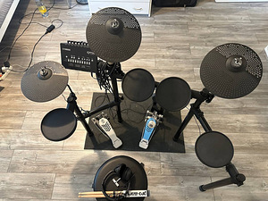 YAMAHA elektritrummid DTX432K (1 foto / 4)