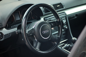 Audi A4 2.0TFSI 147kw (6 foto / 7)