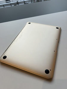 MacBook Retina 12-inch 2015 250GB (5 foto / 10)
