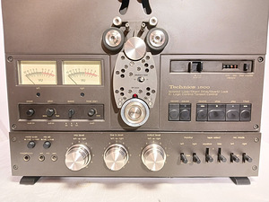 Technics RS-1500U 2-sageduslik bobiinimängija (7 foto / 10)