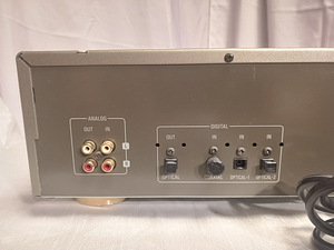 Denon DMD-1550/ Denon DMD-1800AL minikettamängija (9 foto / 10)