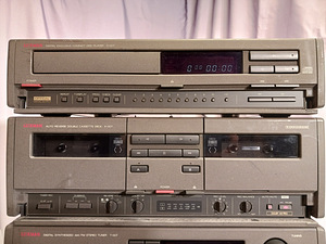 Luxman 007 stereokomplekt + pult (5 foto / 10)