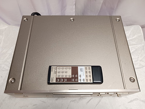 Denon DCD-1650AL/ DCD-1650SR CD проигрыватель (4 фото из 10)