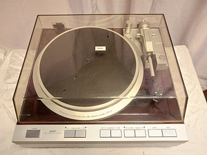 Denon DP-37F/ DP-47F/ DP-51F vinüülplaadimängija (8 foto / 10)