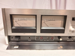 Accuphase C-200/ P-300/ Accuphase E-301 võimendi (7 foto / 10)