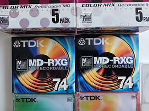 MD minidiskid TDK MAXELL SONY VICTOR minidiskid (3 foto / 10)