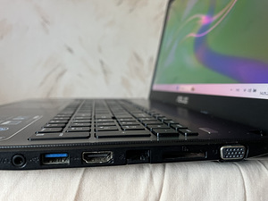 Asus X501 (4 foto / 5)