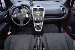 Opel Agila 1.2 (9 foto / 15)