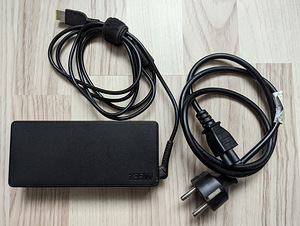 AC adapter 135W Lenovo ADL135NCC3A (1 foto / 2)
