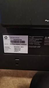 Monitor HP FullHD V241a (3 foto / 3)