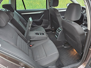 Skoda Octavia 1.6 77kw automaat 4L/100km diisel (7 foto / 15)