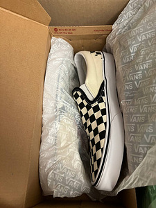Vans Classic Checkerboard Slip-On UUS KASUTAMATA (2 foto / 3)