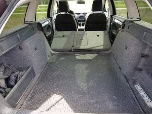 Škoda Octavia Combi 1,6TDI 77kw 7DSG (12 foto / 15)
