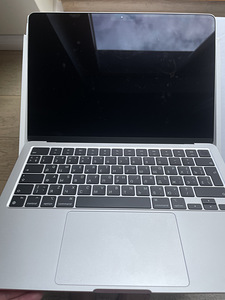 MacBook Air M2 2022 8GB 512GB SSD RUS, uut (2 foto / 5)