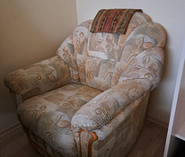 Бесплатно диван-кровать и кресло