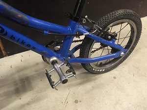 Laste jälgratas KUbike - ÜLIKERGE! (ainult 5 kg) 14" (3 foto / 6)