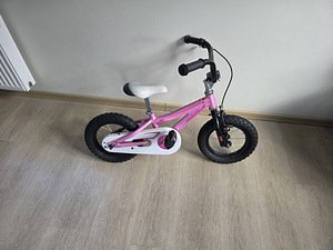Lasteratas Specialized Hotrock 12" Alumiinium raam (5 foto / 5)