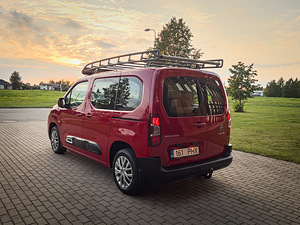 Citroen Berlingo N1 1.2 81kW (6 foto / 14)