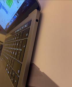 MacBook PRO 13” 2019 г. (3 фото из 4)