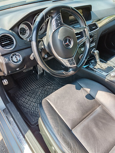 MERCEDES-BENZ C-CLASS T-Model (S204) (4 foto / 4)