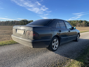 MB E300TD OM606.962 98 (3 foto / 7)