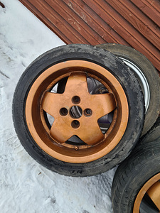 Литые диски R15 4x100 (1 фото из 8)