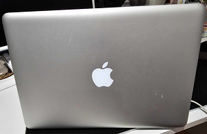 MacBook Pro 13" Mid 2012 - 512gb SSD - i7 - 8GB ddr3 (6 foto / 8)