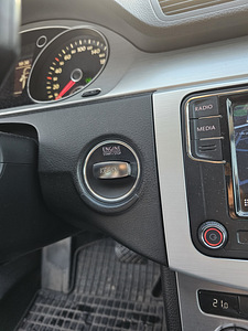 Volkswagen Passat CC (11 foto / 14)