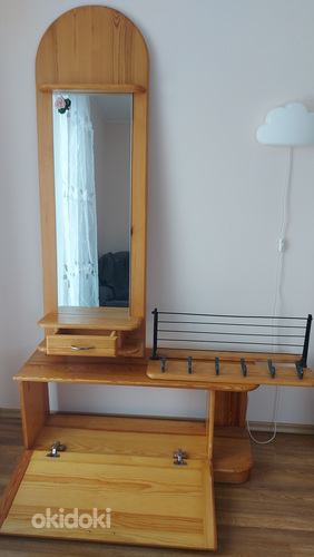 Комплект мебели для прихожей из массива дерева (фото #2)