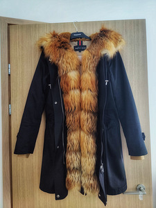 Parka (1 foto / 2)