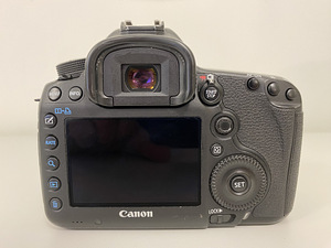 Canon 5D Mark III + objektiiv Sigma 24-105mm f/4.0 Art (4 foto / 10)