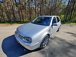 Volkswagen Golf 4 1.9 R4 TDI 85kw (9 foto / 15)