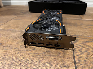 Gigabyte GeForce GTX 1080 Windforce OC 8G (2 foto / 3)