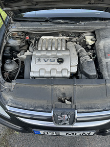 Peugeot 607 3,0 бензин 2004 (10 фото из 10)