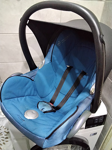 Turvahäll Maxi-cosi (1 foto / 2)