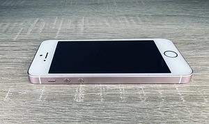 Apple Iphone SE / Heas Seisukorras (4 foto / 5)