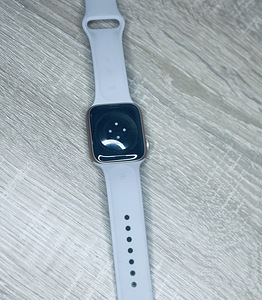 Apple Watch Series 6 Gold Aluminium Case 44mm (5 foto / 6)
