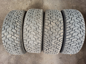 Зимние шины 205/55 R16 (1 фото из 1)