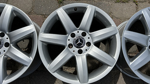 Оригинальные диски Mercedes-Benz SL R230 (4 фото из 10)