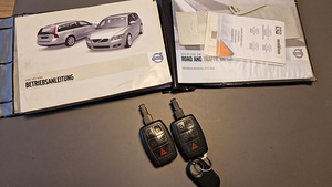 Volvo v50 D5 summum (13 foto / 13)