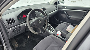 VW Jetta 2.0tdi 102kw 2007a ATM (12 foto / 12)