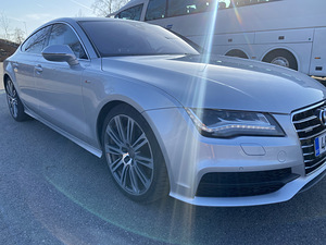 Audi A7 sportback Full S-line 3.0 230kW (2 фото из 15)