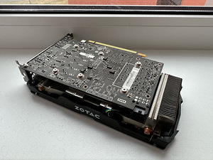 ZOTAC GeForce® GTX 1060 6GB AMP! Edition (2 foto / 3)