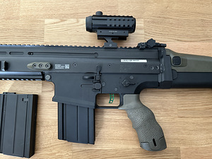 Airsoft автомат - реплика scar (4 фото из 7)