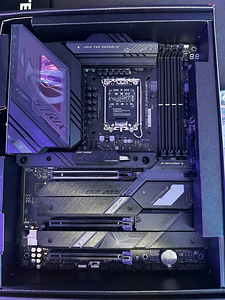 Emaplaat ROG STRIX Z790-E GAMING WIFI LGA 1700 Intel (1 foto / 2)