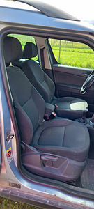 Škoda Yeti (4 foto / 8)