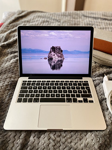Macbook Pro Retina 13inch 2015 (3 foto / 7)